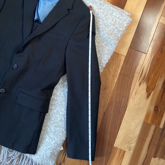 Tristan’s Black suit - Picture 5 of 14
